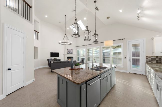 944 Abbott Ln, House other with 5 bedrooms, 4 bathrooms and null parking in Allen TX | Image 7