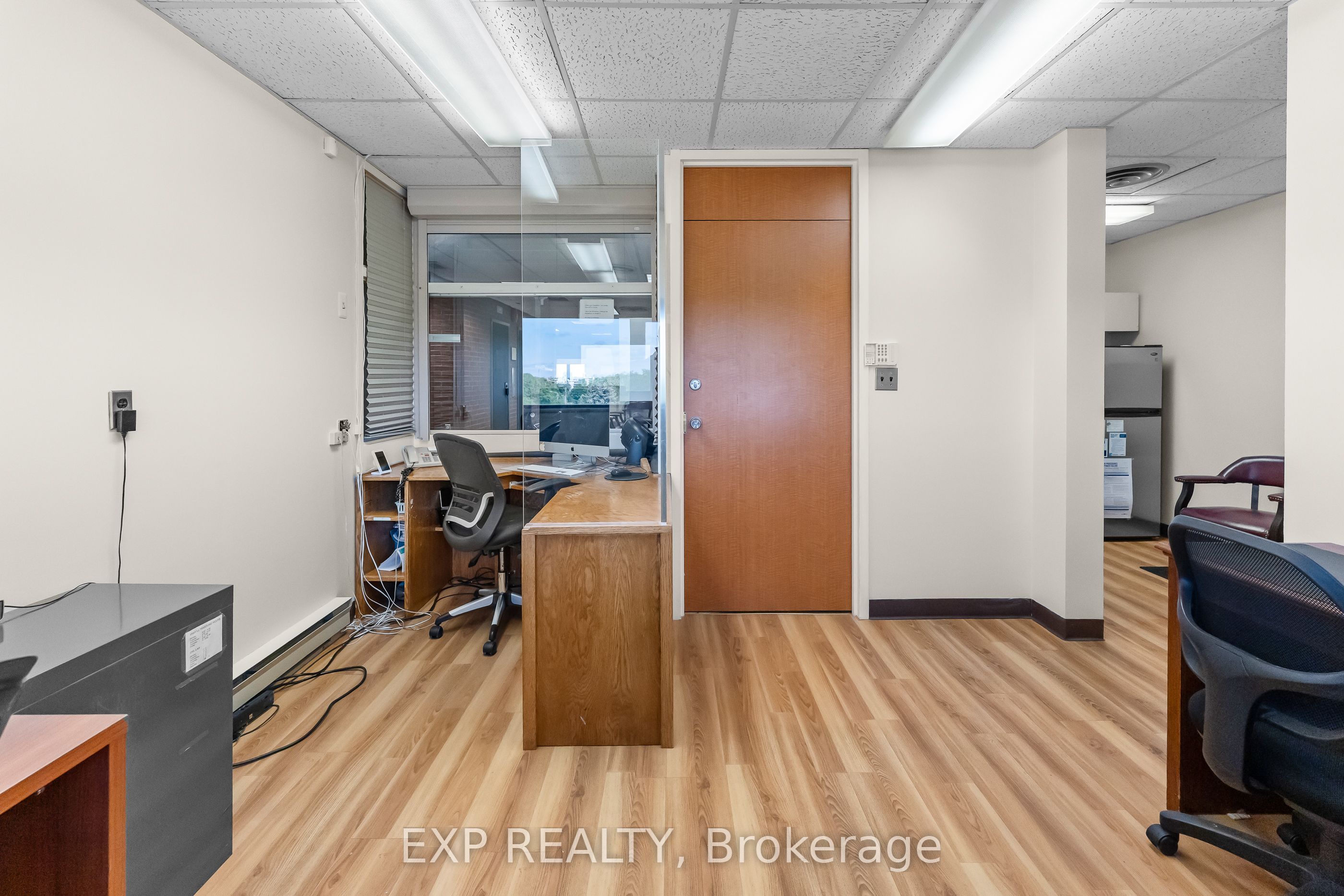 Commercial Sale in Niagara Falls 4
