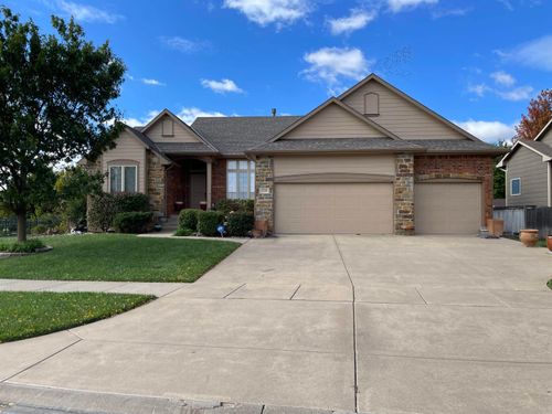 2249 N Flutter Ln, Wichita, KS, 67228-8104 | Card Image