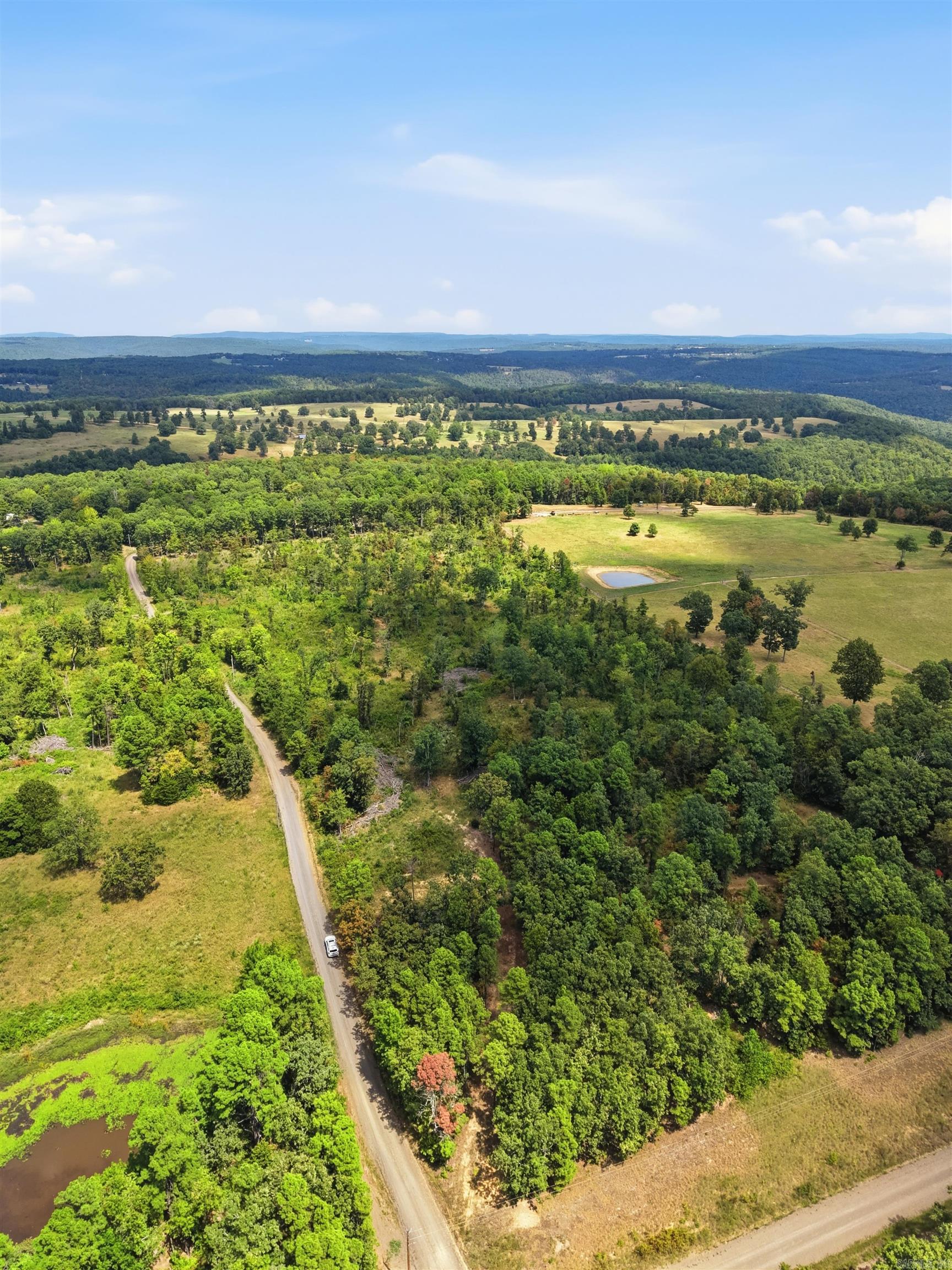 Land in Dennard 3