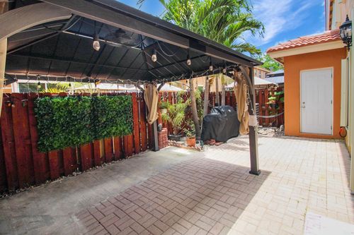 apt-1002-8544 Nw 140th Ter, Miami Lakes, FL, 33016-6719 | Card Image