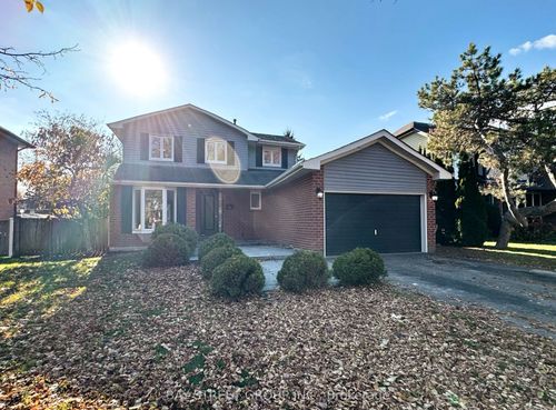 75 Anstead Cres, Ajax, ON, L1S3X4 | Card Image