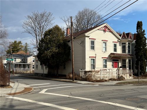 124 E Court Street, Ithaca-City, NY, 14850 | Card Image