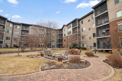 113-7100 Metro Blvd, Edina, MN, 55439-2106 | Card Image
