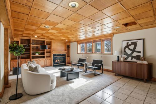 416 South St, Paynesville, MN, 56362-1723 | Card Image