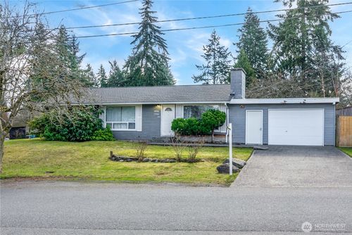 16227 Bagley Place N, Shoreline, WA, 98133 | Card Image