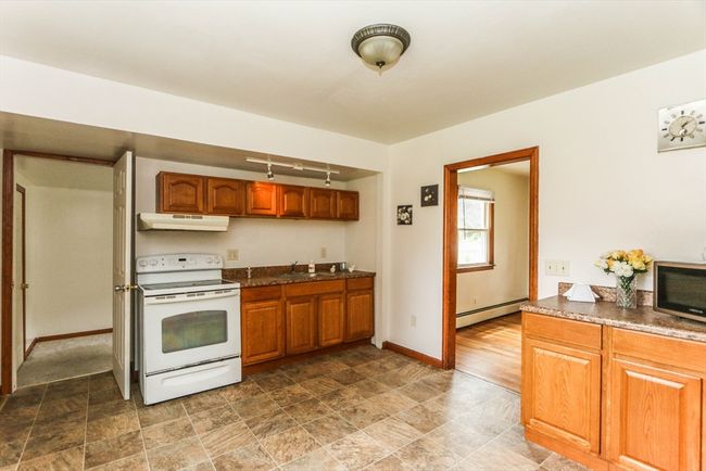 109 Bacon Rd, House other with 4 bedrooms, 2 bathrooms and 4 parking in Springfield MA | Image 11