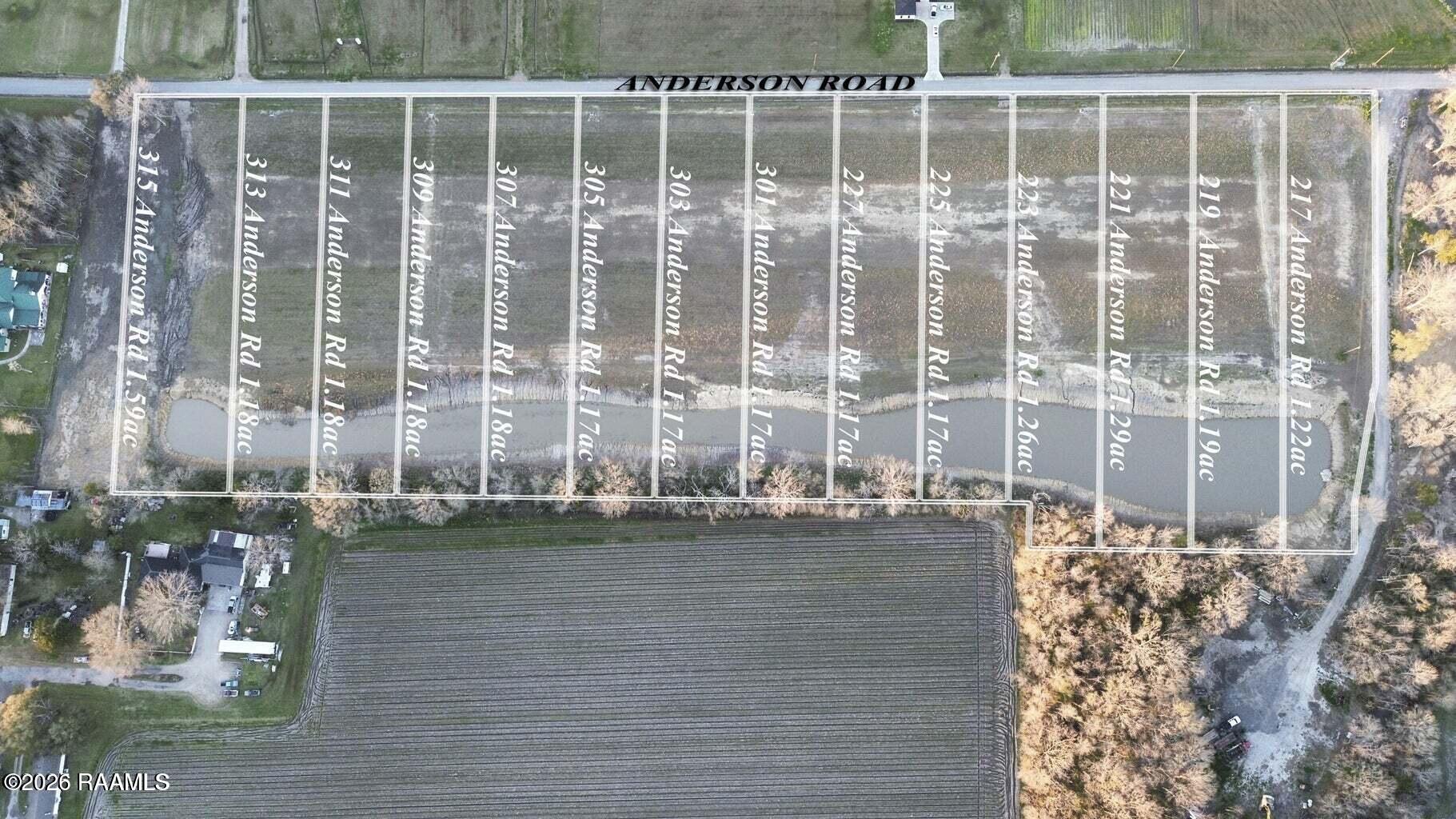 Land in Duson