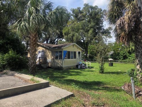 10507 Main St, THONOTOSASSA, FL, 33592-8321 | Card Image