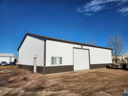 27084 Thomas Ave Avenue, Tea, SD, 57064 | Card Image