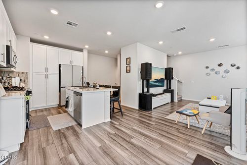 1736 Cayton Loop, West Covina, CA, 91790-2742 | Card Image