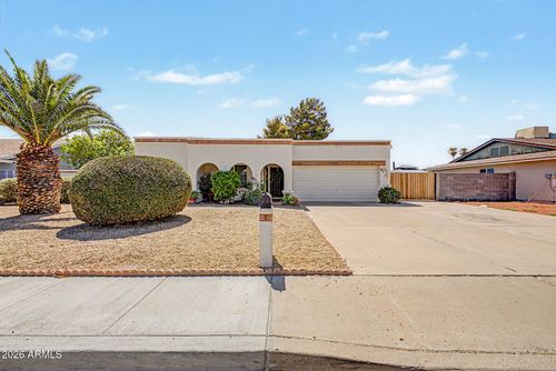 17404 N 37th Ave, Glendale, AZ, 85308-4333 | Card Image