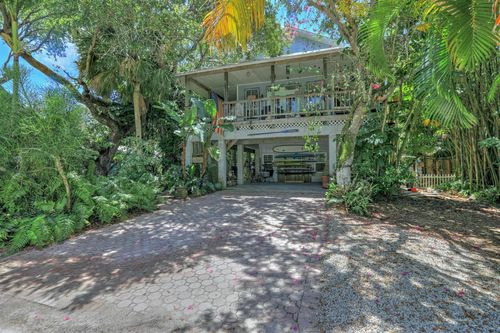 1961 W Pebble Path, Vero Beach, FL, 32963-4547 | Card Image
