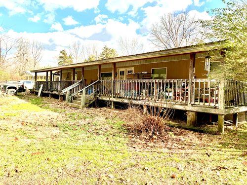 202 Pineview Rd, Linden, TN, 37096-5033 | Card Image