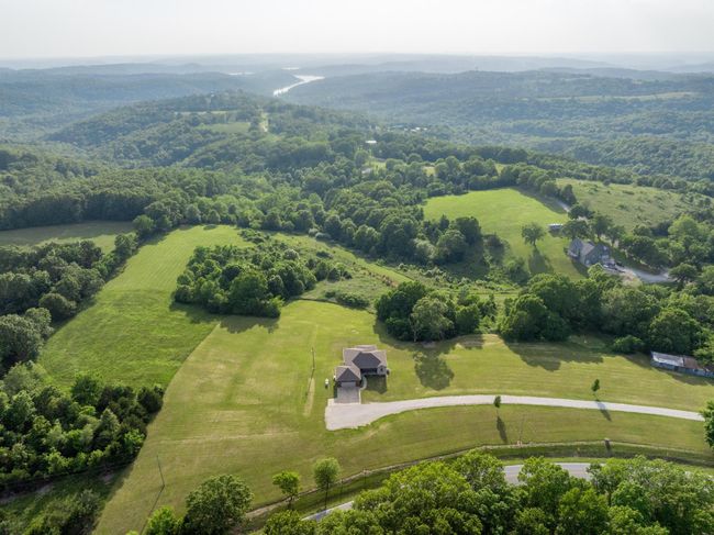 Table Rock Lake Home | Image 54