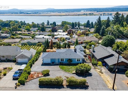 6807 Corregidor Rd, Vancouver, WA, 98664-1615 | Card Image