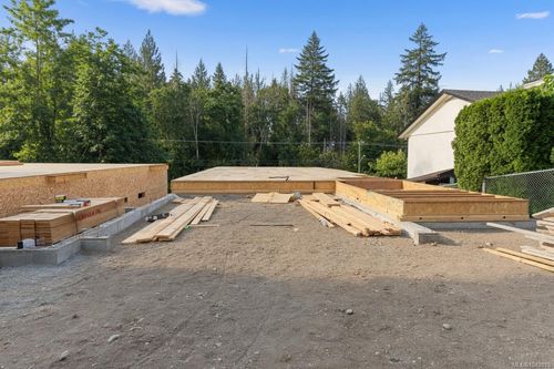 218 Emery Way, Nanaimo, BC, V9R5Z8 | Card Image