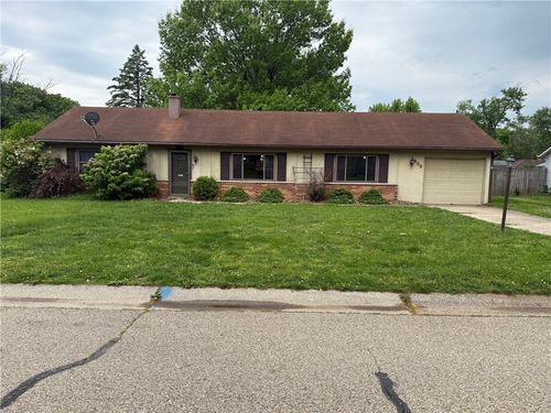 809 Charles St, Trenton, OH, 45067-1815 | Card Image
