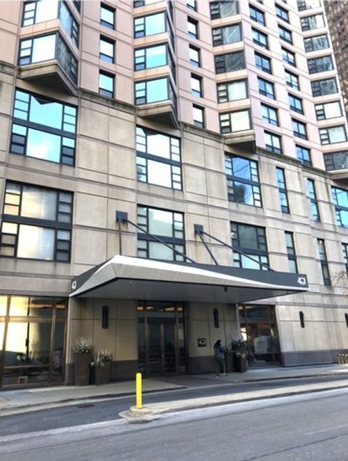 apt-406-401 E Ontario St, Chicago, IL, 60611-7160 | Card Image