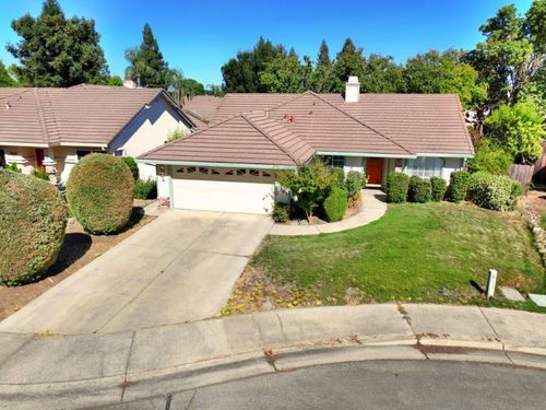 1761 Cartagena Dr, Yuba City, CA, 95993-1170 | Card Image