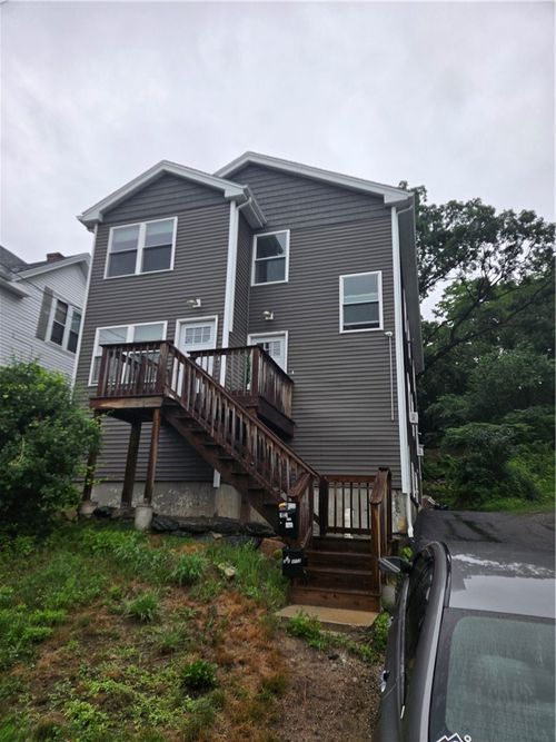 3 Baltimore St, Providence, RI, 02909-5603 | Card Image