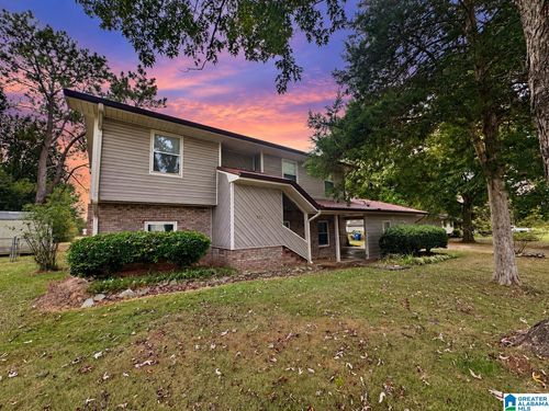 3122 Lindenwood Dr, Oxford, AL, 36203-3404 | Card Image