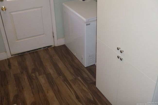 1125 Clear Lake Loop, House other with 1 bedrooms, 1 bathrooms and null parking in Poteet TX | Image 5