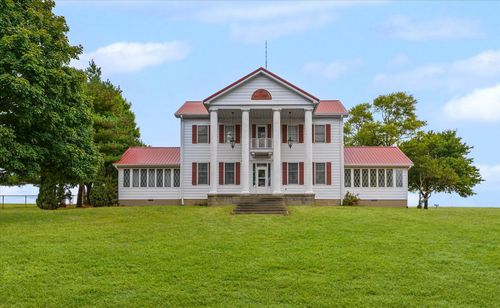 2550 E County Road 1375 N, Newman, IL, 61942-8016 | Card Image