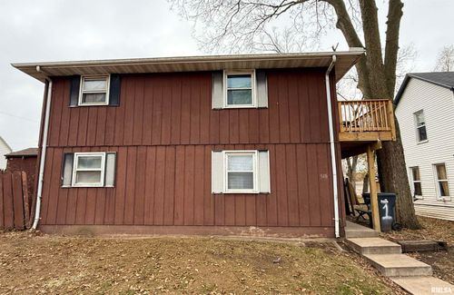 626 Market St, Pekin, IL, 61554-3372 | Card Image