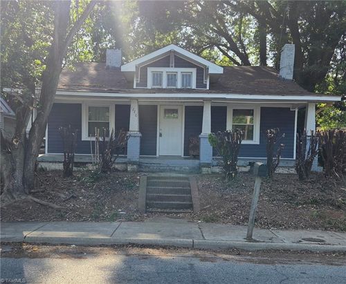 1206 Brentwood St, High Point, NC, 27260-7024 | Card Image