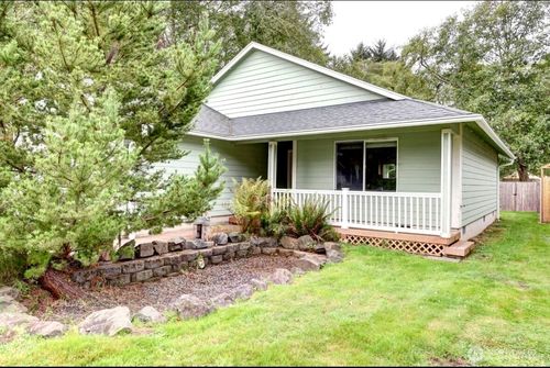 2107 Willows Rd, Seaview, WA, 98644-4246 | Card Image