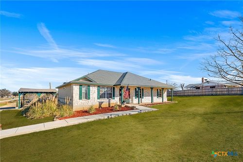 7914 Knowlton Road, San Antonio, TX, 78263 | Card Image