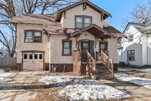 709 10th St Ne, Austin, MN, 55912-3603 | Card Image