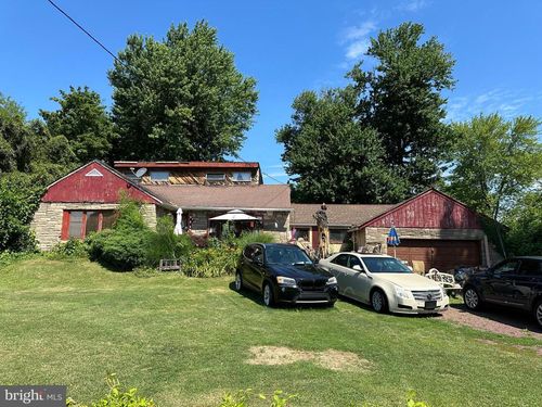 1312 Frosty Hollow Rd, LEVITTOWN, PA, 19056-2404 | Card Image