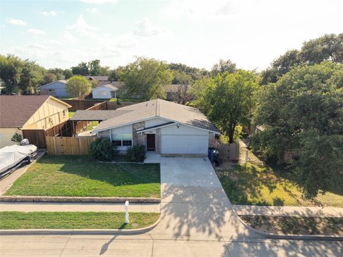 2016 Lymington Rd, Carrollton, TX, 75007-3133 | Card Image