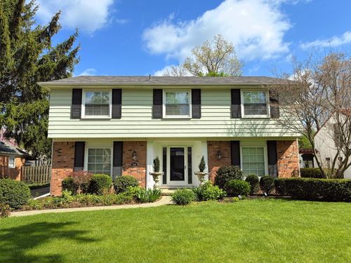 669 Mohegan St, Birmingham, MI, 48009-5691 | Card Image