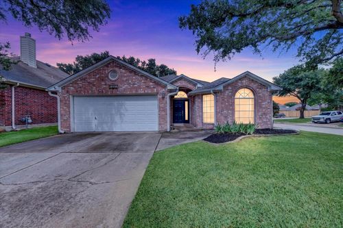 7700 Black Bear Ct, Fort Worth, TX, 76137-5122 | Card Image