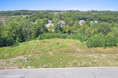100 E 122nd St, Kansas City, MO, 64145-1319 | Card Image