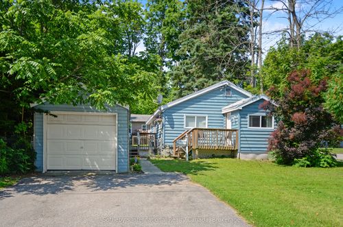116 Ninth St, Midland, ON, L4R4B8 | Card Image