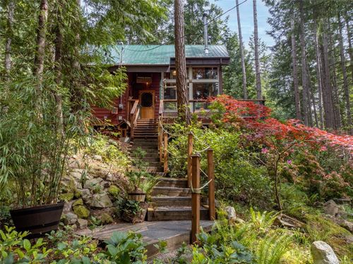 268 E Point Rd, Saturna, BC, V0N0C5 | Card Image