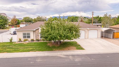 656 Huntington Rd, Grand Junction, CO, 81504-6427 | Card Image