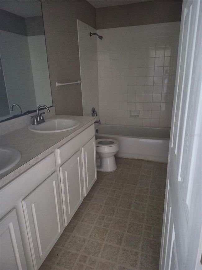2nd bath & vanities | Image 27