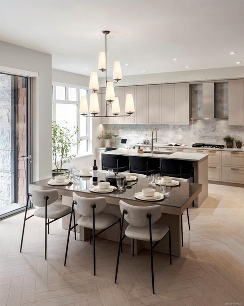 208-427 Lampson St, Esquimalt, BC, V9A0K5 | Card Image