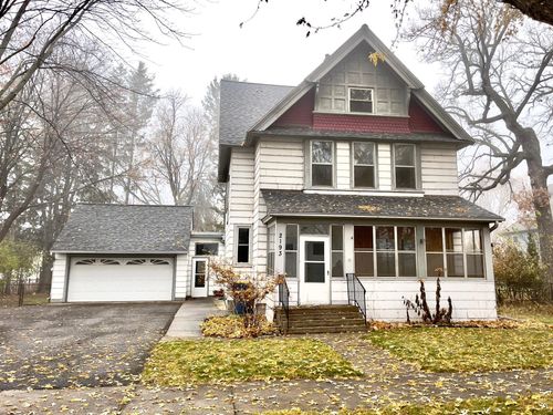 2193 1st St, White Bear Lake, MN, 55110-3522 | Card Image