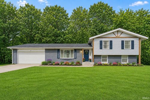 100 Foxwood Ct, Lafayette, IN, 47905-8783 | Card Image