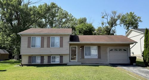 18018 Chantilly Ln, Hazel Crest, IL, 60429-2206 | Card Image