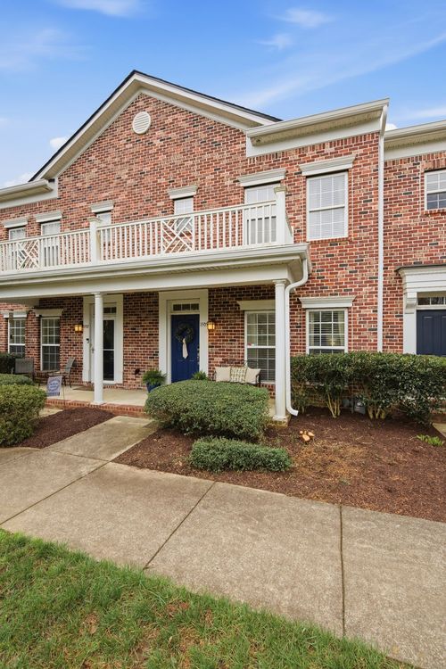1505 Tolkien Ln, Nashville, TN, 37211-8520 | Card Image