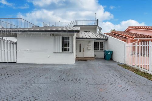 1-11451 Sw 5th St, Miami, FL, 33174-1050 | Card Image