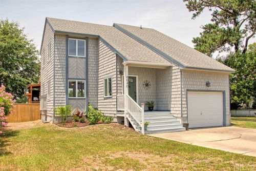 4040 Pineway Drive, Kitty Hawk, NC, 27949 | Card Image