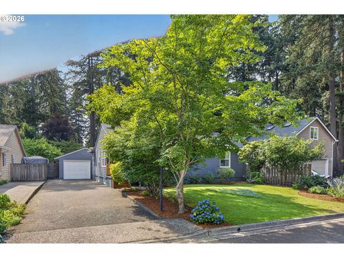 17521 Hill Way, Lake Oswego, OR, 97035-5413 | Card Image